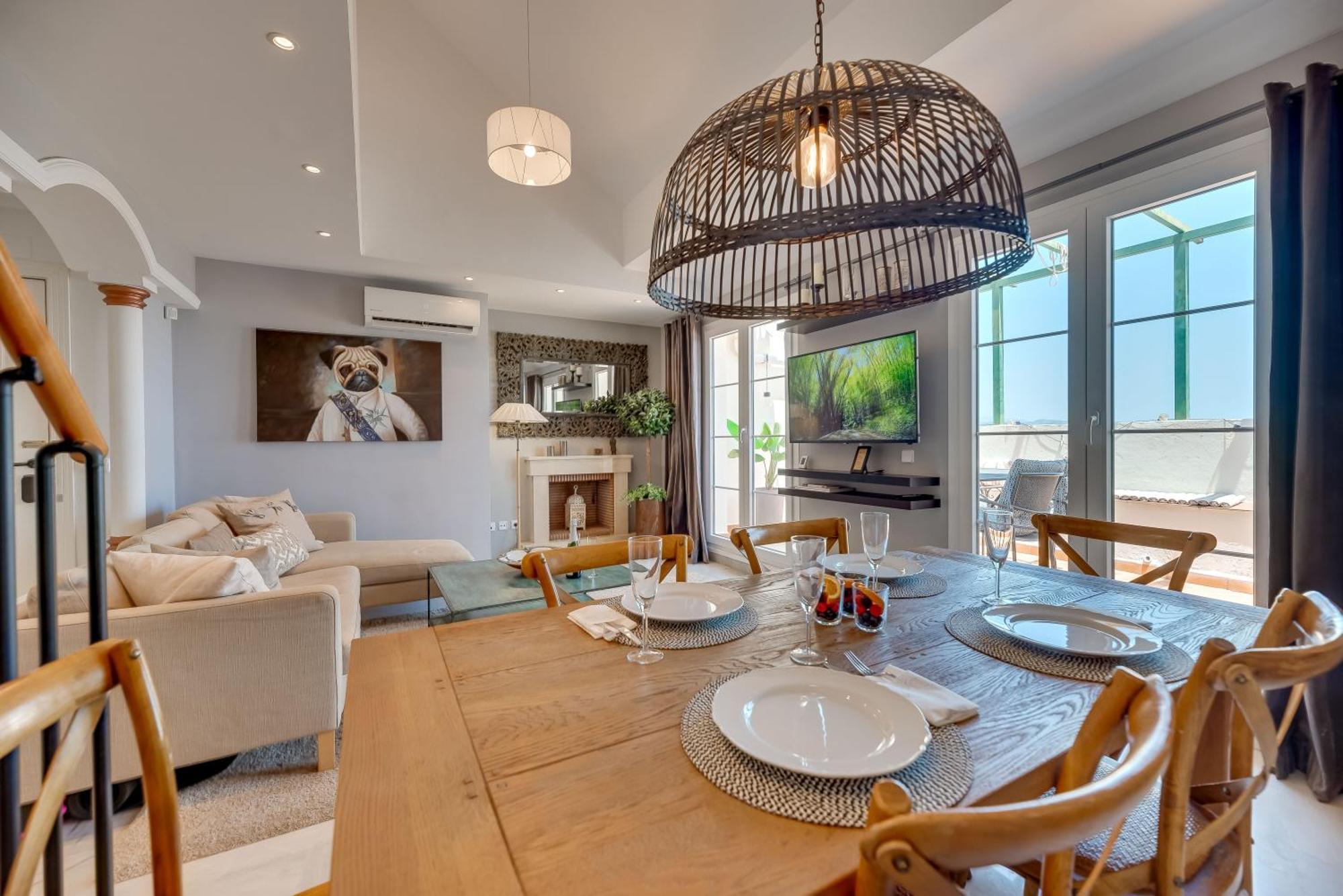 Apartamento Elegant 2 Bdrm Penthouse With Bbq And Pools Marbella Exterior foto