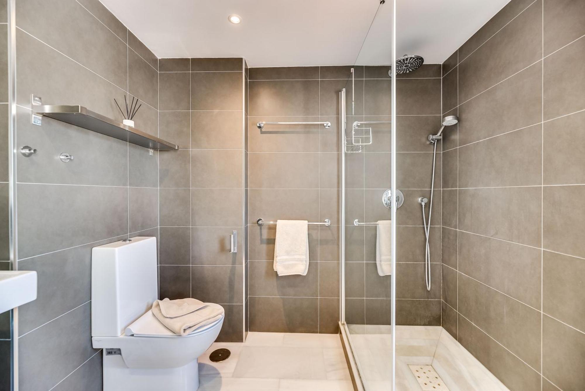 Apartamento Elegant 2 Bdrm Penthouse With Bbq And Pools Marbella Exterior foto